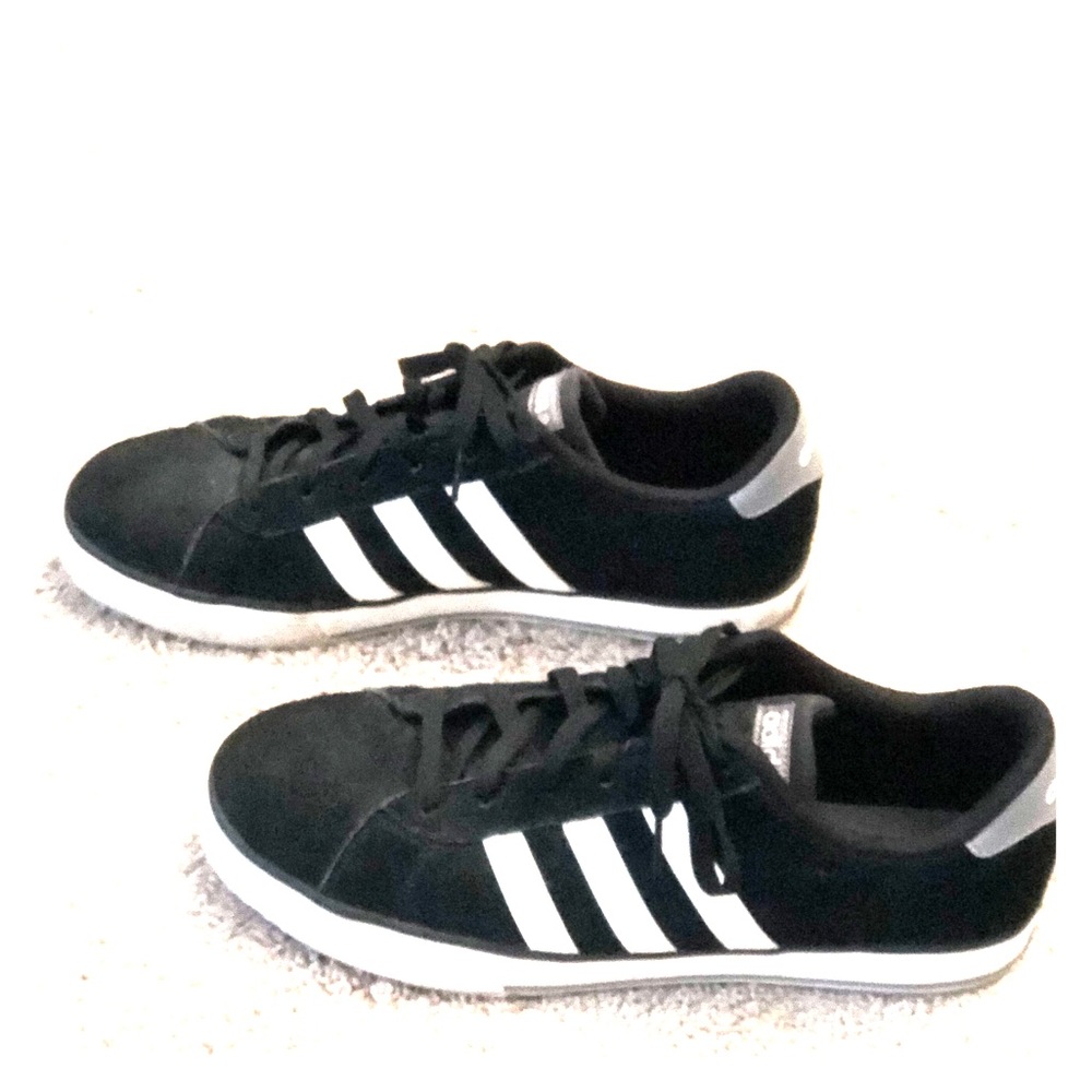 Menโs adidas sneakers